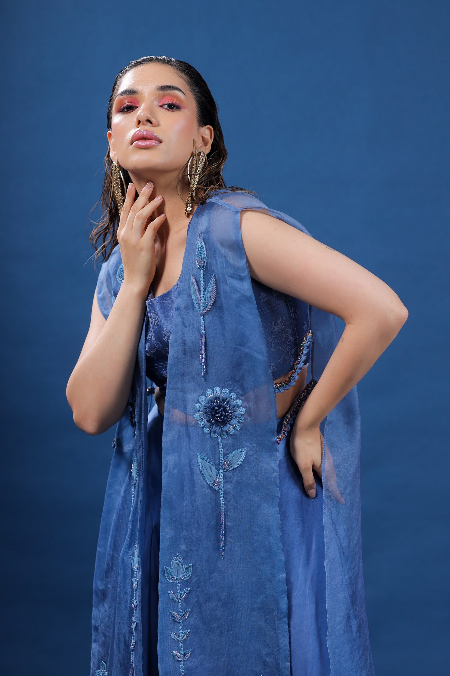 Lagom Blue Cape Set